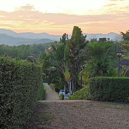 Pura Vida Pai Resort Esterno foto